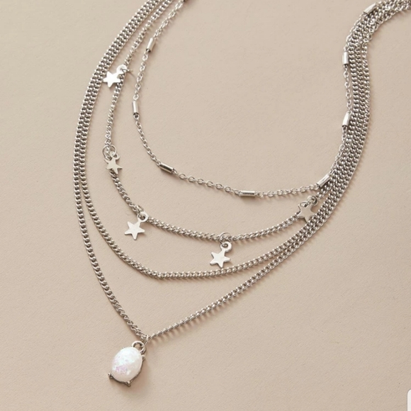 *Waverly * Layered Star Necklace - Picture 6 of 6